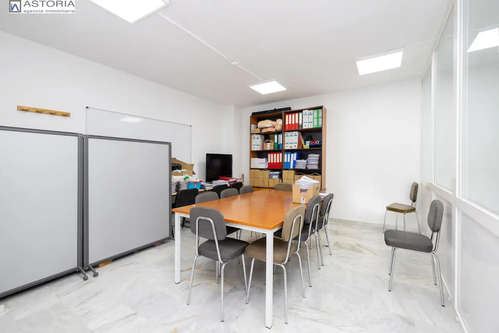 Local en venta en Granada con Aire acondicionado