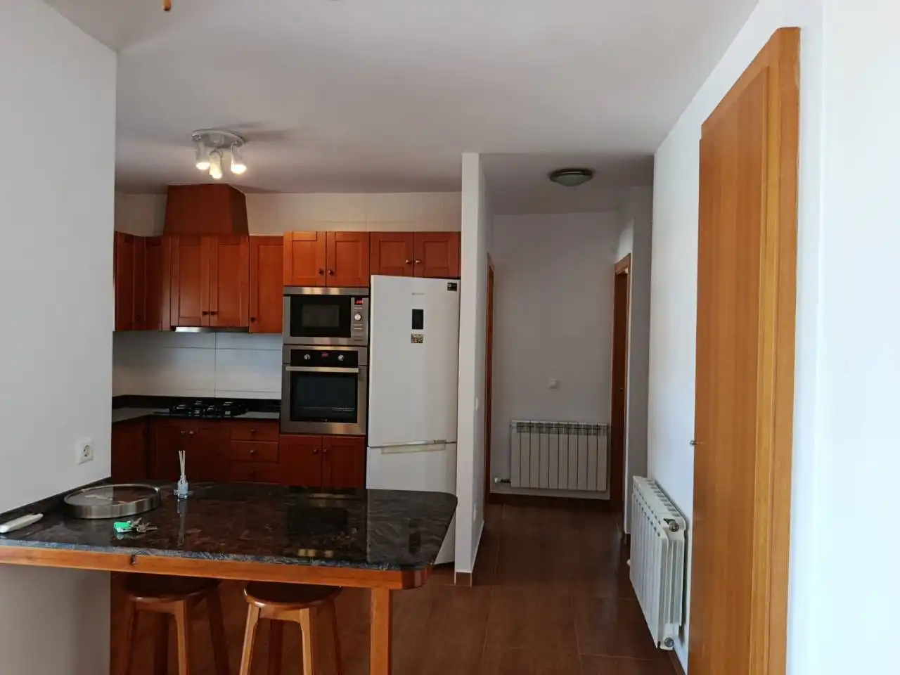 Cuina de Casa o xalet en venda en Vinaròs amb Aire condicionat, Calefacció i Jardí privat