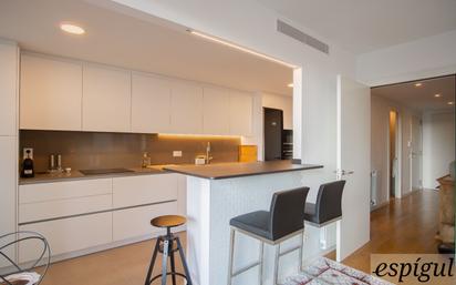 Kitchen of Flat for sale in Sant Cugat del Vallès  with Air Conditioner, Terrace and Swimming Pool