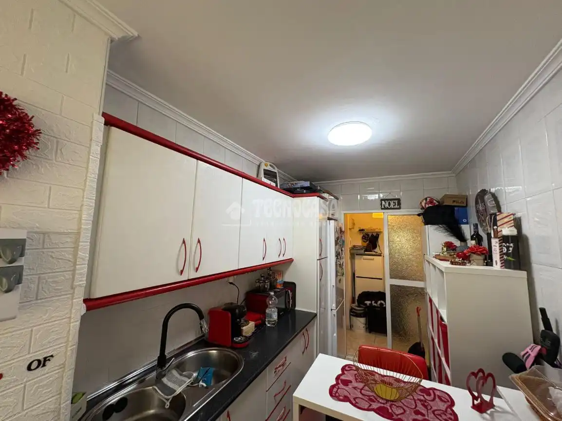 Cuina de Pis en venda en Málaga amb Aire condicionat