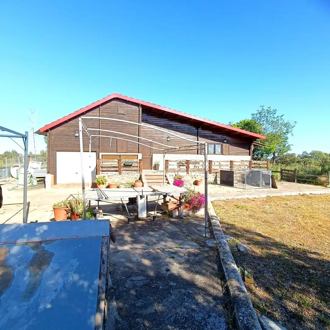 Jardí de Casa o xalet en venda en Valverde de Mérida amb Aire condicionat