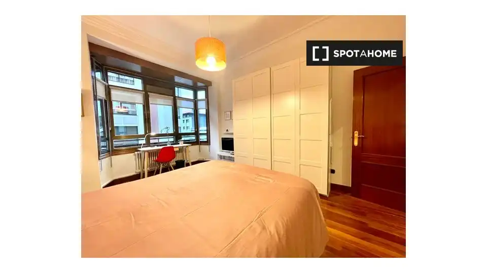Habitación en Sabino Arana - Jesuitas