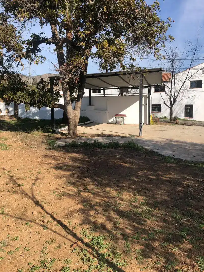 Wohnung zur Miete in Álora mit Privatgarten, Abstellraum und Schwimmbad