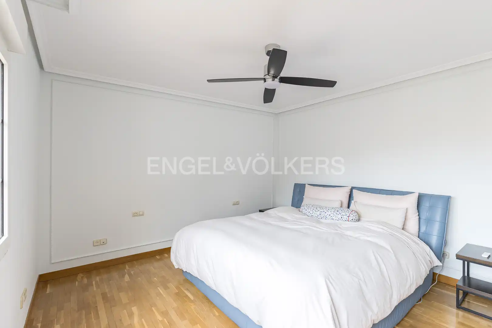 Habitación de Casa o chalet en venta en Móstoles con Calefacción, Jardín privado y Terraza