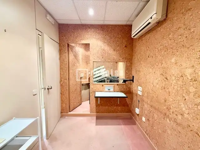 Büro zum Verkauf in Madrid mit Klimaanlage, Heizung und Terrasse