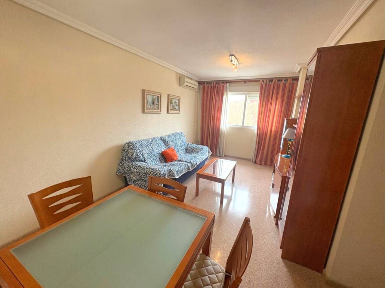 Bedroom of Flat for sale in Alicante / Alacant