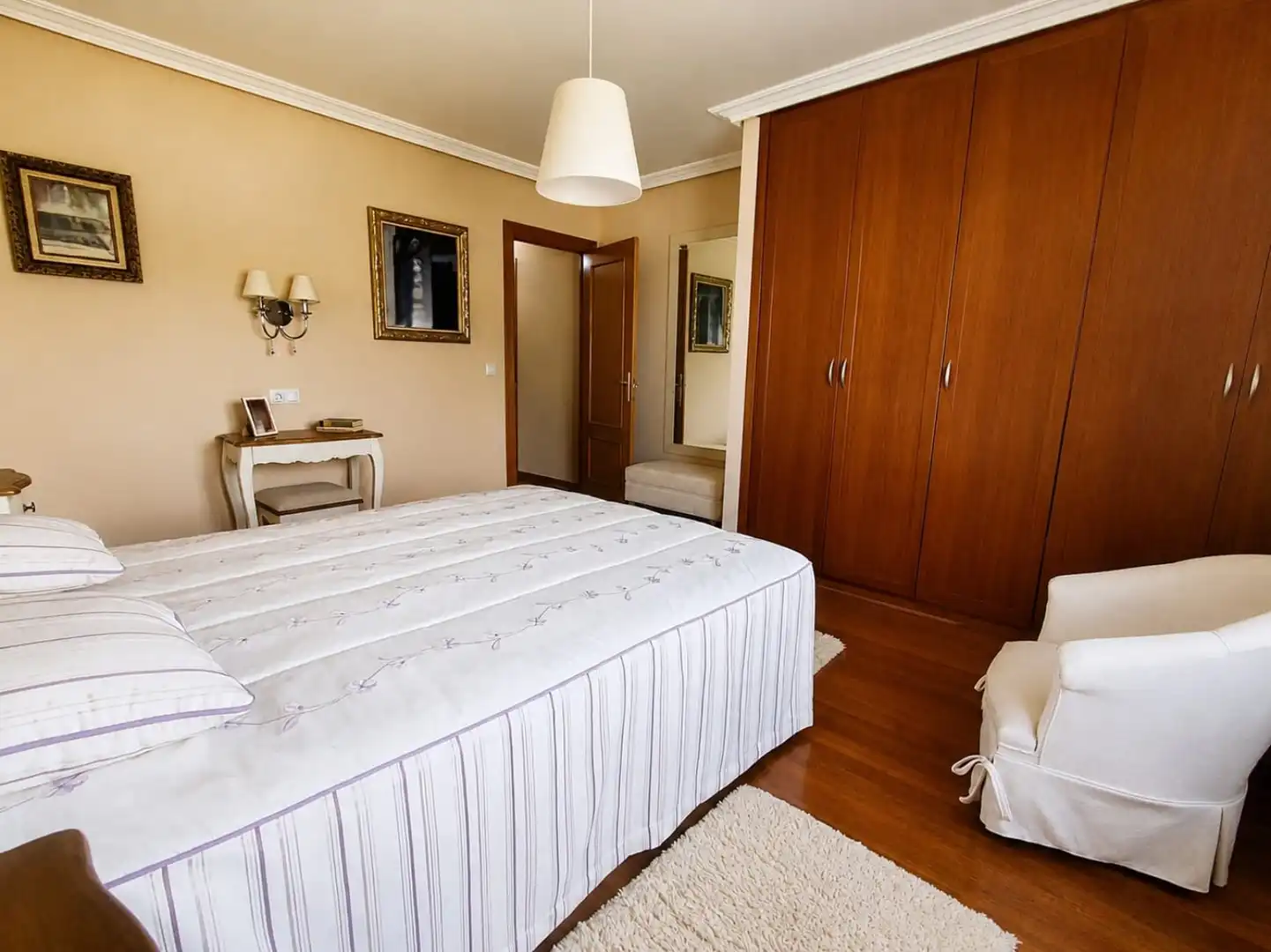 Schlafzimmer von Haus oder Chalet zum Verkauf in Medio Cudeyo mit Heizung, Privatgarten und Terrasse