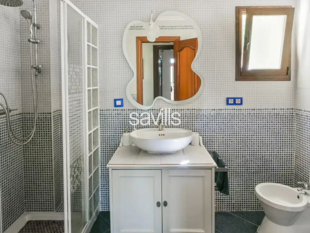 Bany de Casa o xalet en venda en Málaga