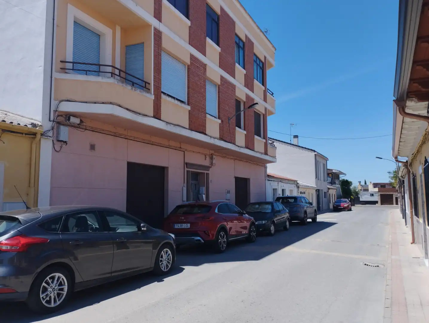 Flat for sale in Calle López Ossorio 12