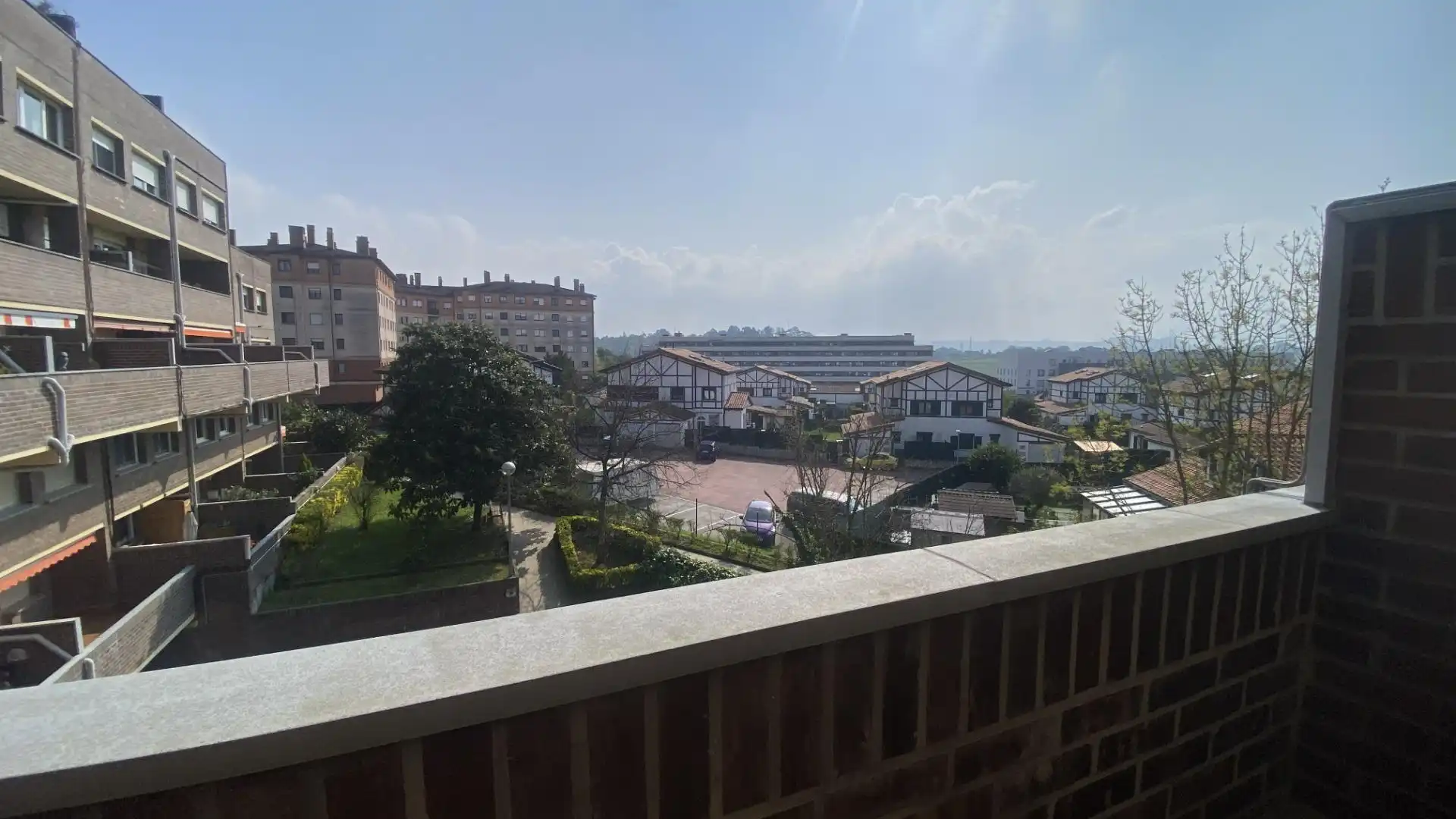 Vista exterior de Dúplex de alquiler en Leioa con Terraza