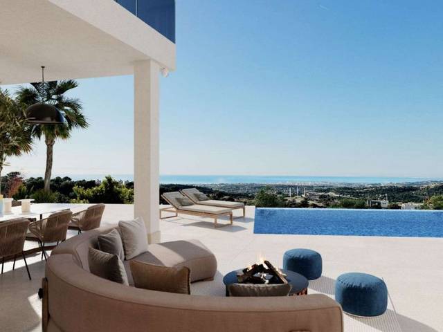 Casa-chalet en Venta en Golf Bahía