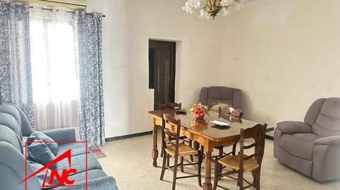 Vivienda en planta baja en Barriada La Paz. La vivienda cuenta con 82m construidos y se distribuye en 3 dormitorios, salón, cocina, imatge 4