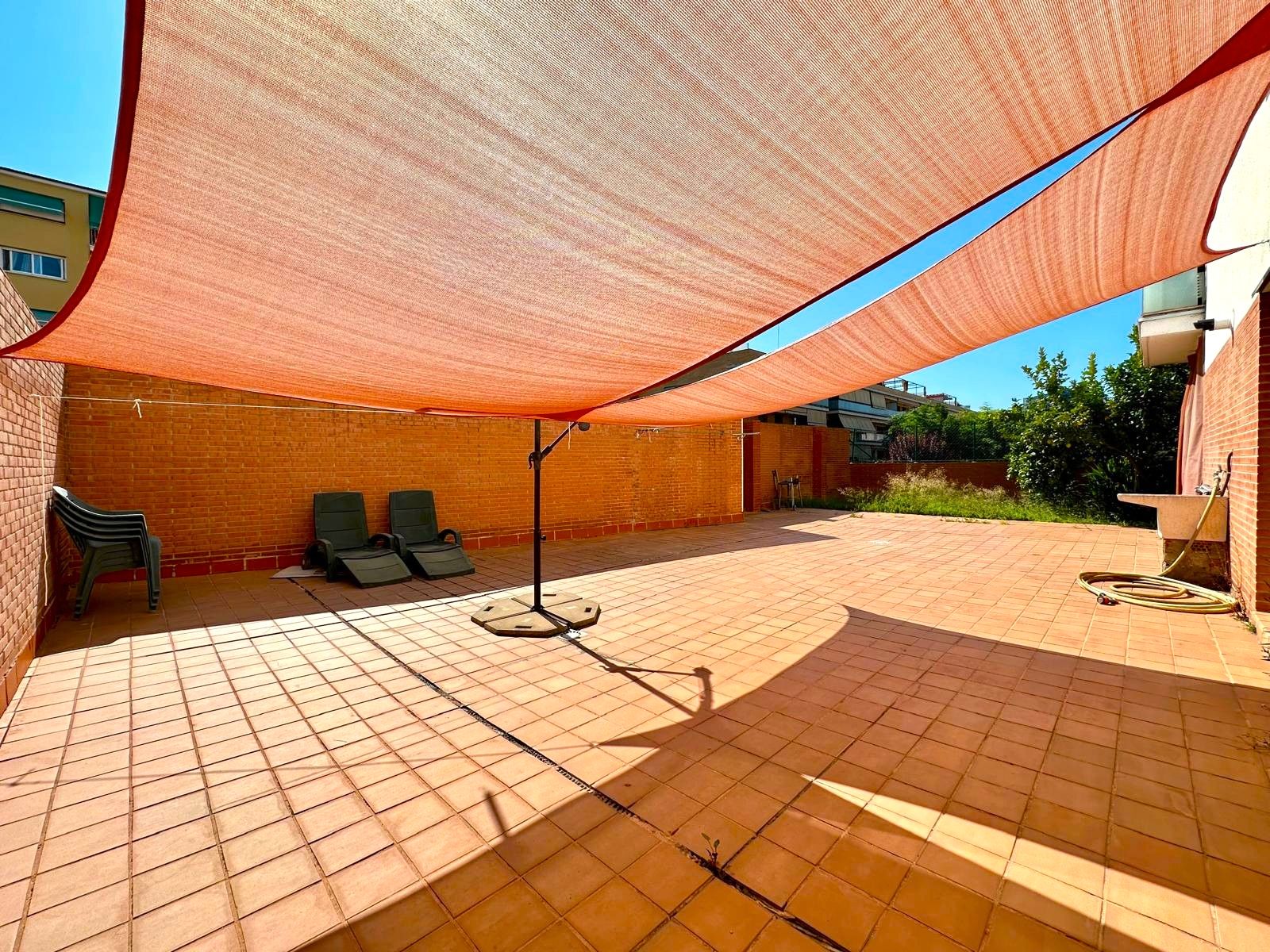 Terrace of Flat for sale in Canovelles  with Air Conditioner, Heating and Private garden