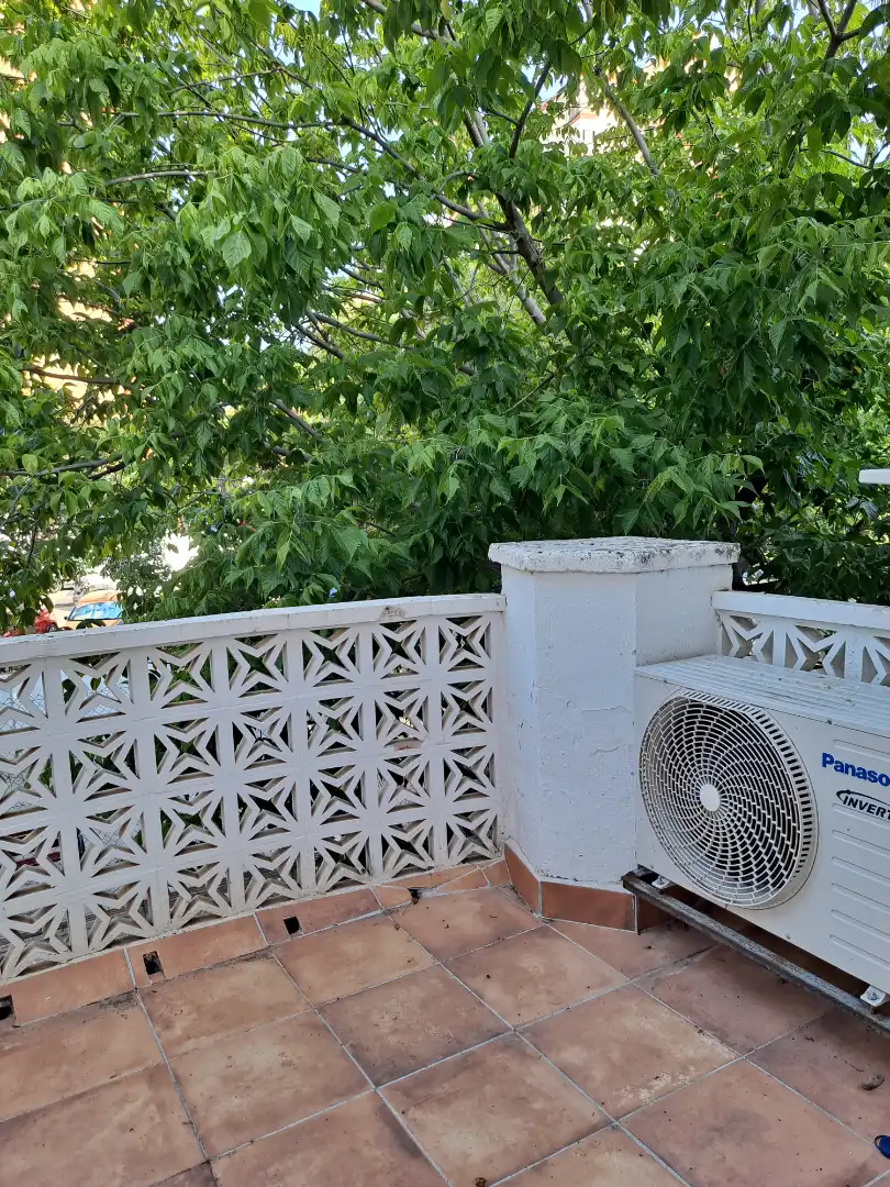 Houses for sale in Carrer de Josep d'Orga, Ciutat Jardí