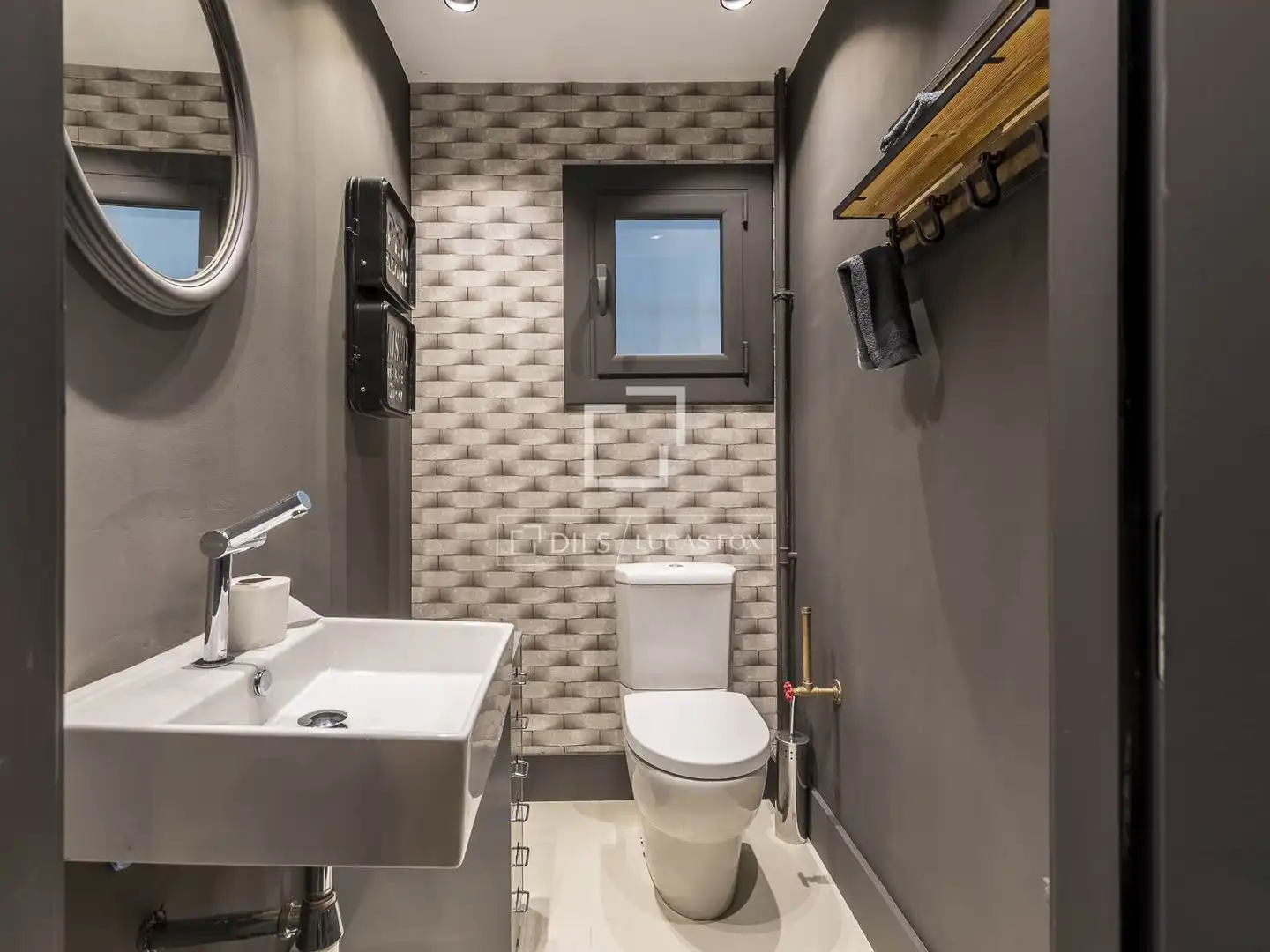 Baño de Piso en venta en Barcelona con Aire acondicionado, Calefacción y Parquet