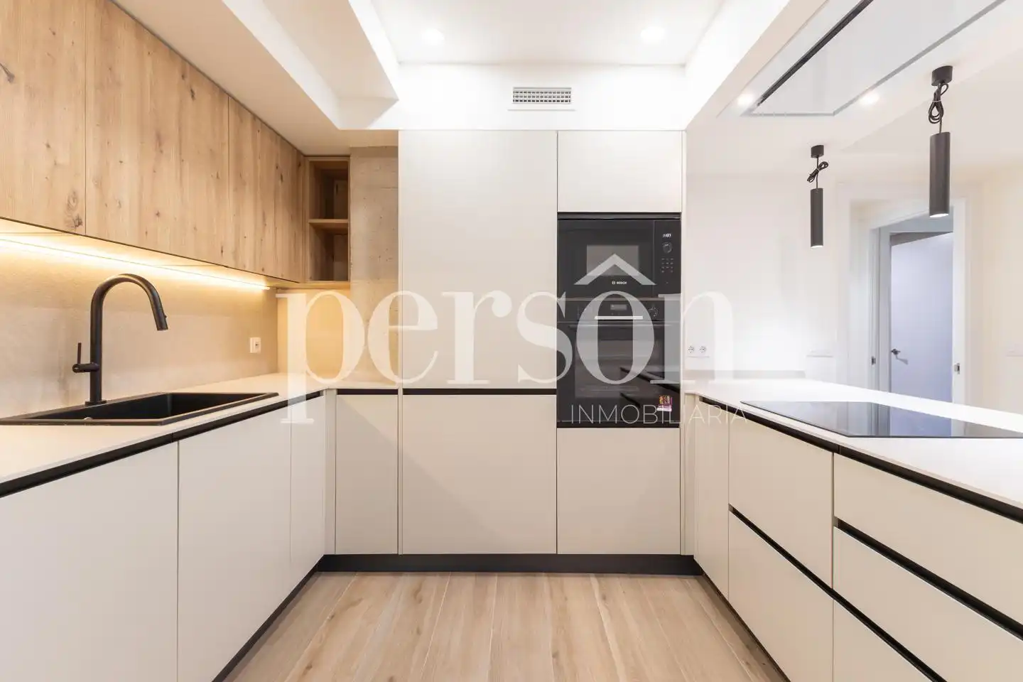 Cocina de Piso en venta en Valencia con Aire acondicionado, Calefacción y Balcón