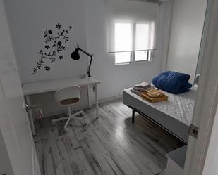 Dormitori de Apartament per a compartir en  Córdoba Capital amb Aire condicionat, Calefacció i Moblat