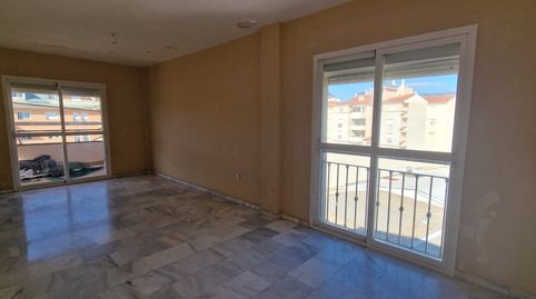 Foto 2 de Piso en venta en Calle Bolivia, San Luis de Sabinillas, Manilva
