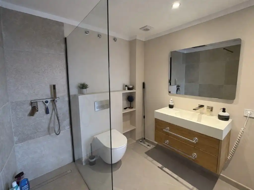 Bathroom of Flat for sale in Llucmajor