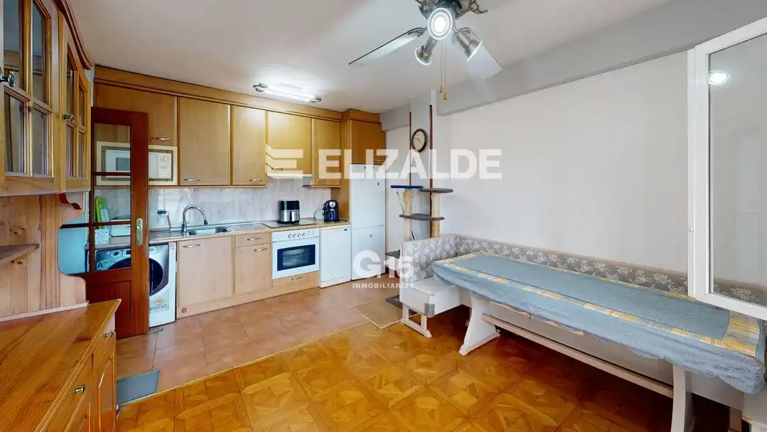 Kitchen of Flat for sale in Donostia - San Sebastián   with Heating and Balcony