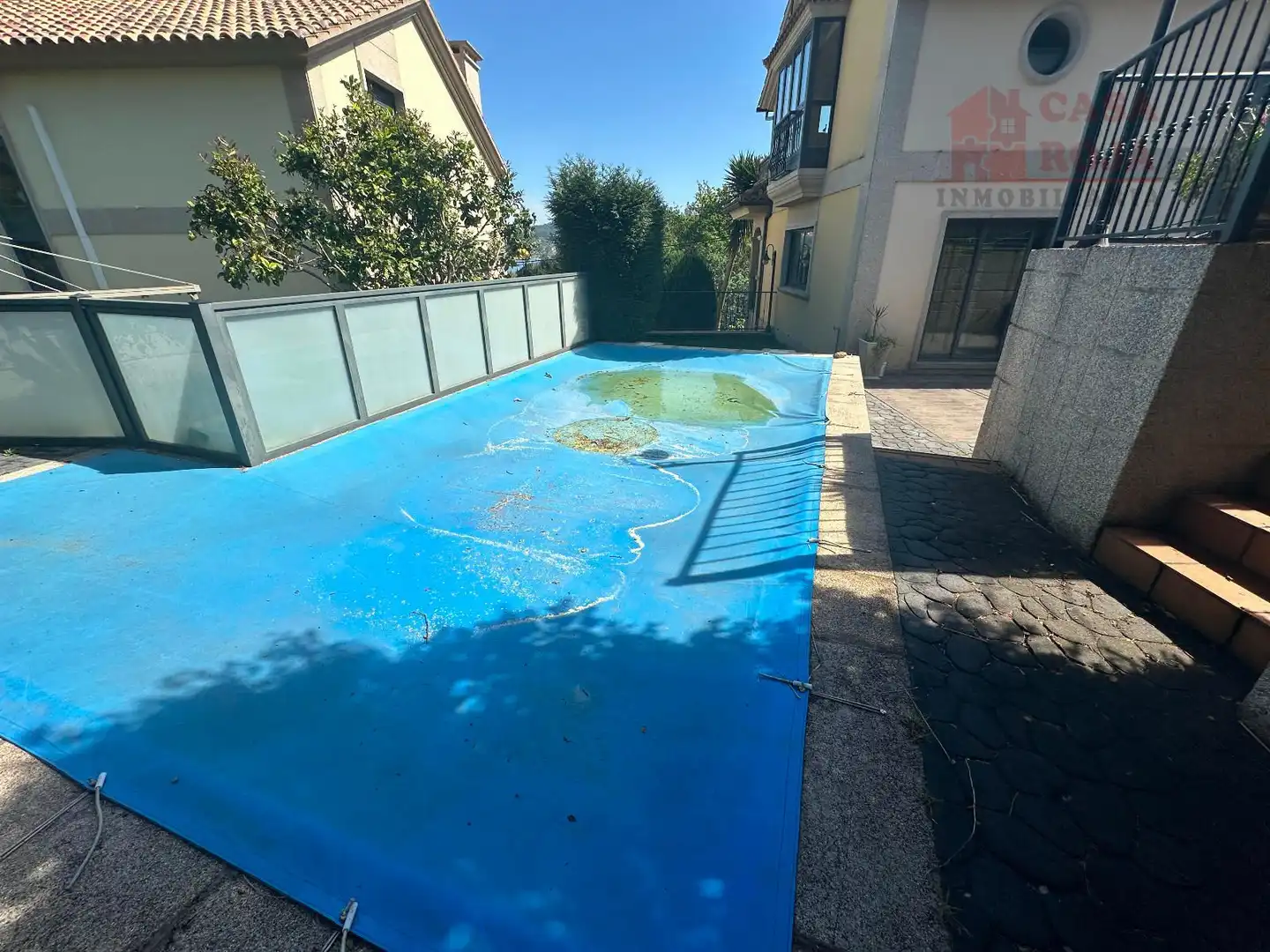 Piscina de Casa o xalet en venda en Cangas  amb Calefacció, Terrassa i Traster