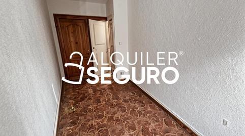Photo 5 of Flat for rent in Vicenta Villegas, Lucero,  Madrid Capital