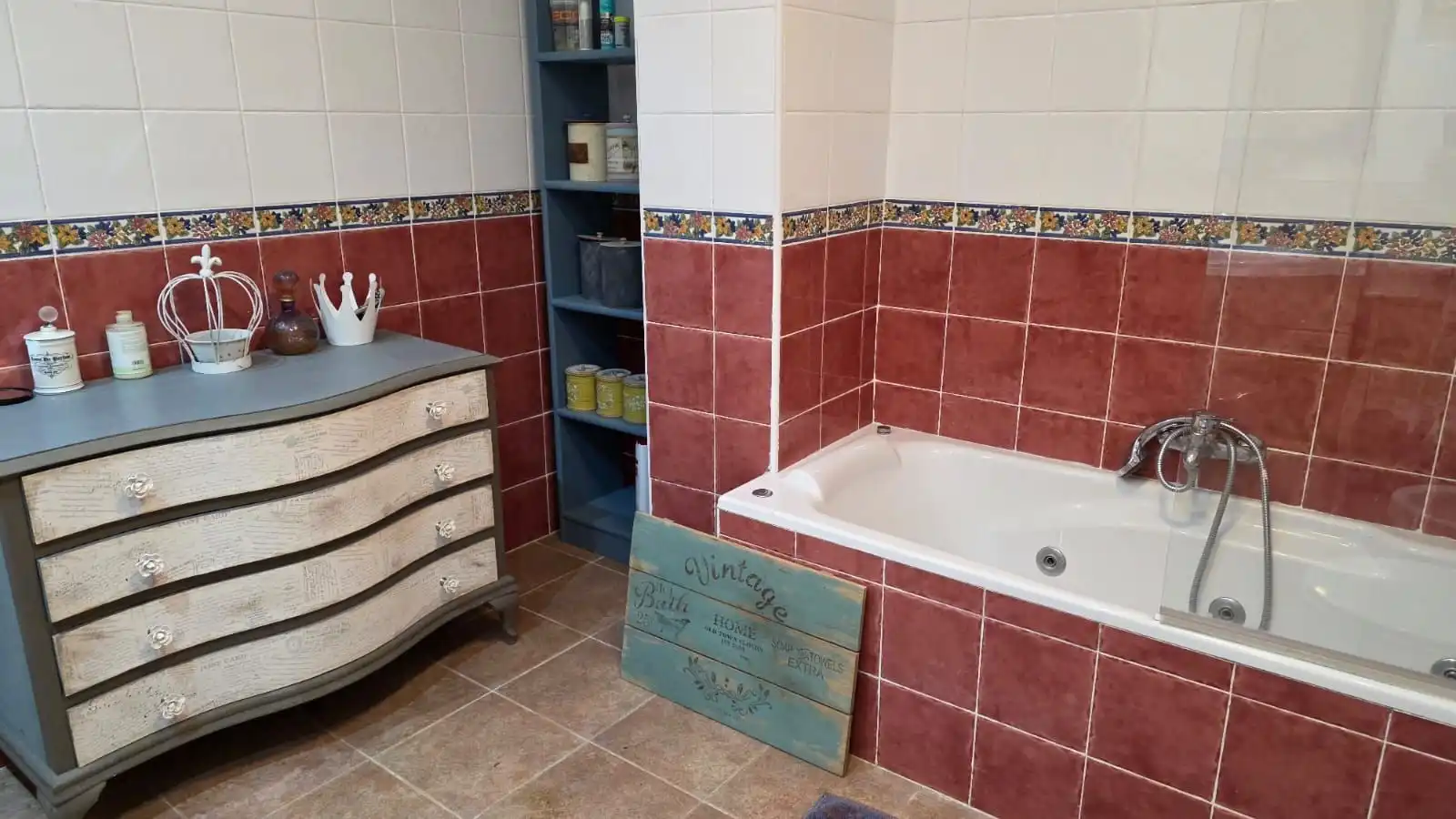 Bany de Casa o xalet en venda en Castro-Urdiales amb Calefacció, Jardí privat i Terrassa