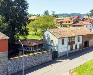 Exterior view of Country house for sale in Pravia  with Private garden, Storage room and Balcony