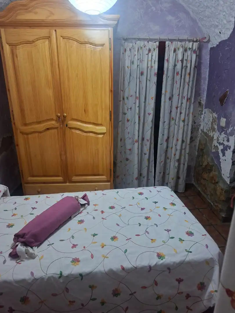Schlafzimmer von Haus oder Chalet zum Verkauf in Guadix mit Möbliert