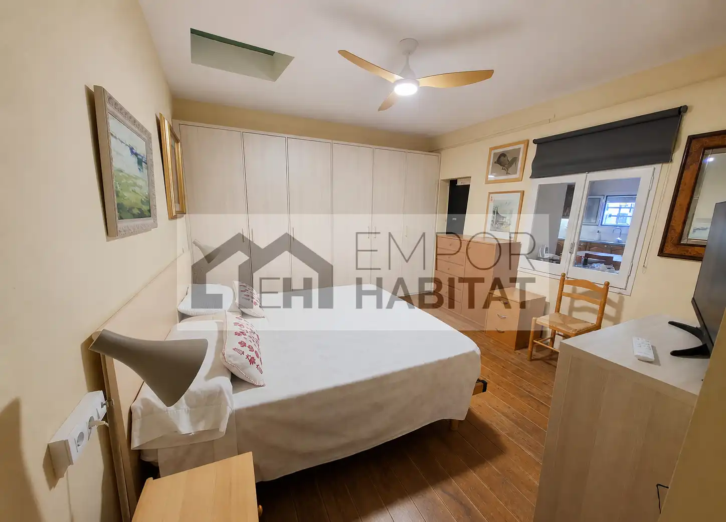 Schlafzimmer von Einfamilien-Reihenhaus zum Verkauf in Llançà mit Klimaanlage, Heizung und Terrasse