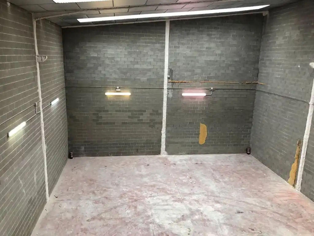 Industrial building to rent in Carrer de l'Oliverar 12, imagen 2