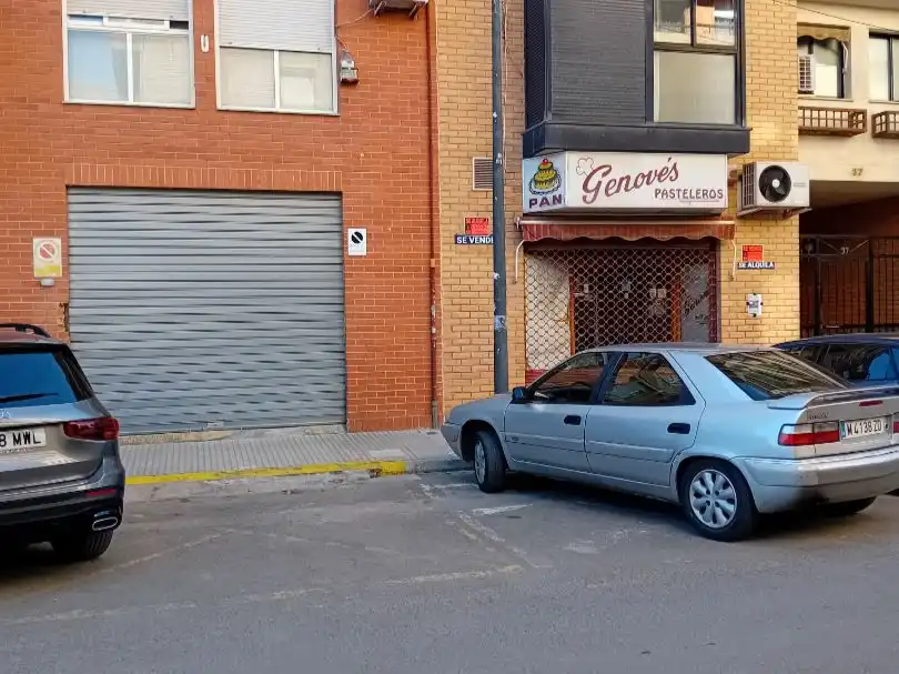 Local commercial à vendre à Carrer Sant Joaquim 37