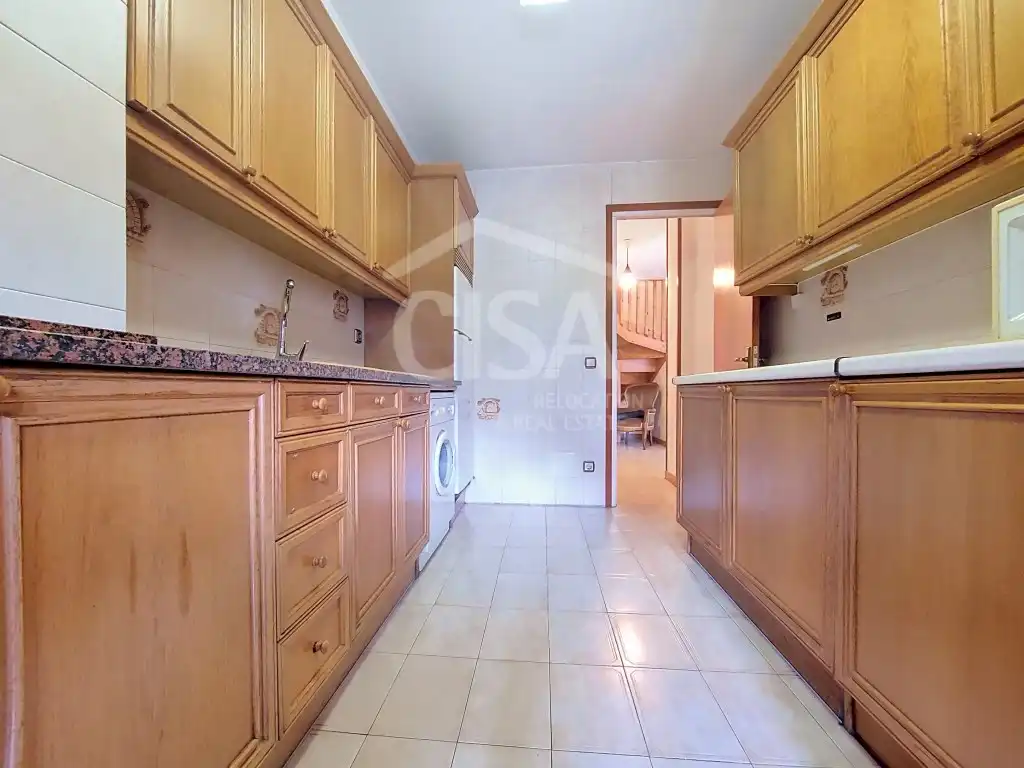 Cocina de Dúplex en venta en La Massana con Calefacción, Horno y Microondas