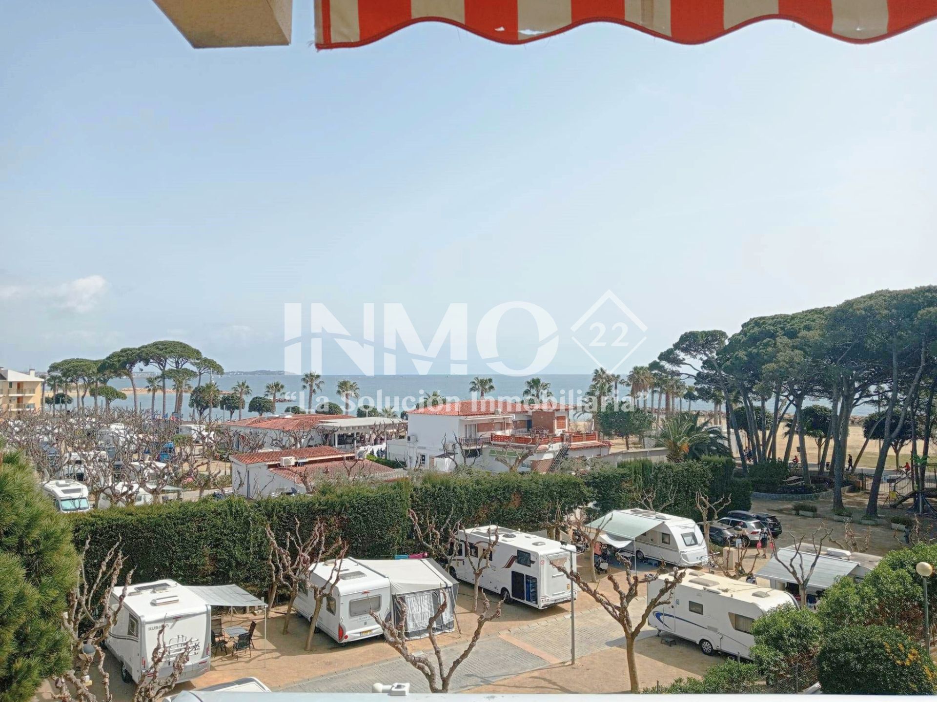 Aparcament de Apartament en venda en Cambrils amb Aire condicionat, Terrassa i Moblat