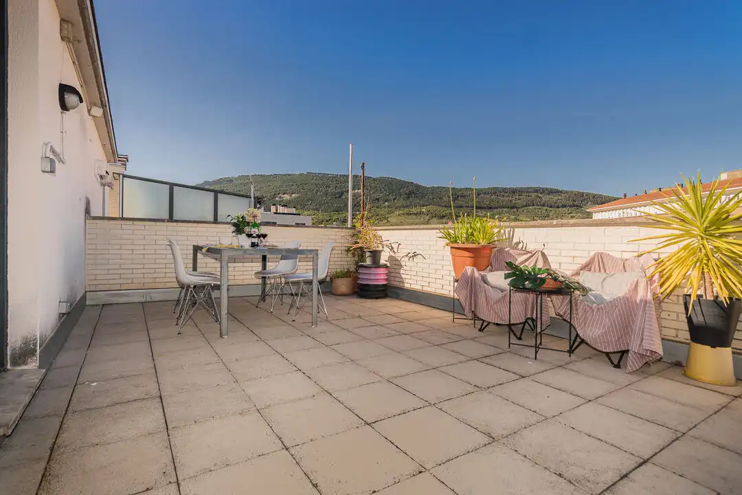 Terrassa de Àtic en venda en  Pamplona / Iruña amb Calefacció, Jardí privat i Terrassa