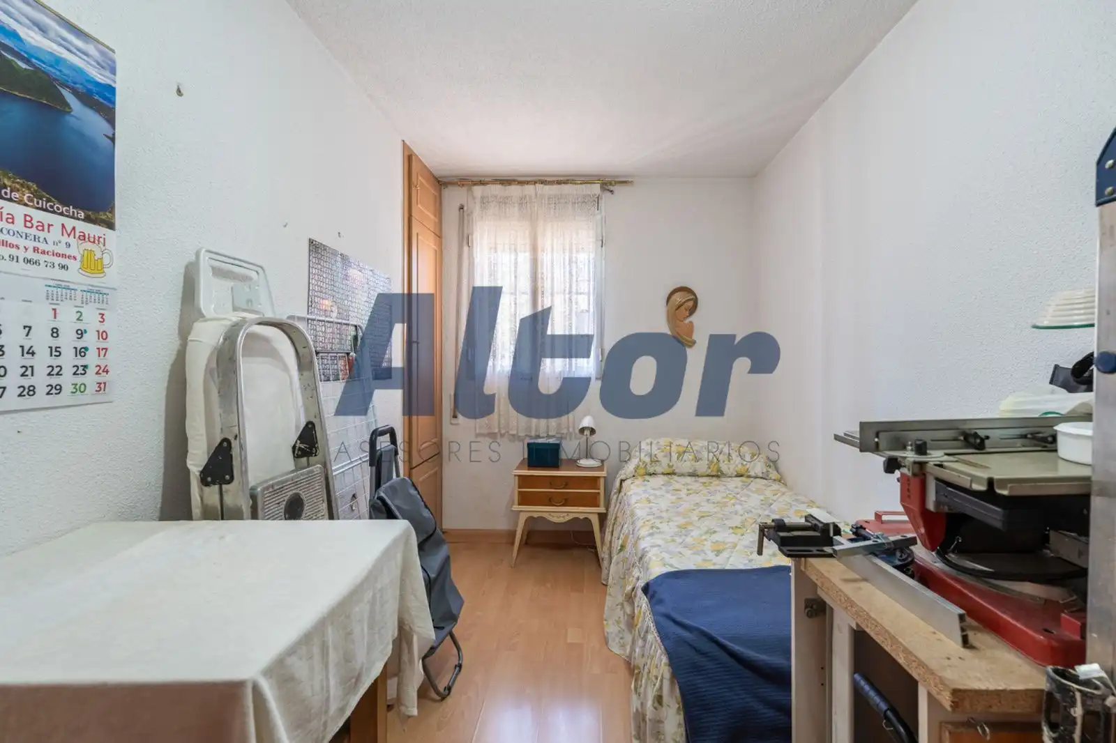 Habitación de Piso en venta en Madrid con Calefacción y Amueblado