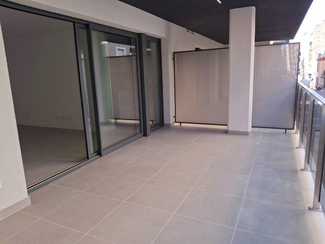 Piso en Venta en Hospital - Plaza del Real