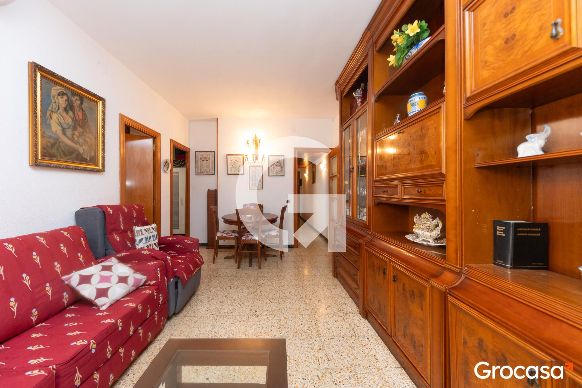 Sala d'estar de Pis en venda en L'Hospitalet de Llobregat amb Aire condicionat, Forn i Balcó