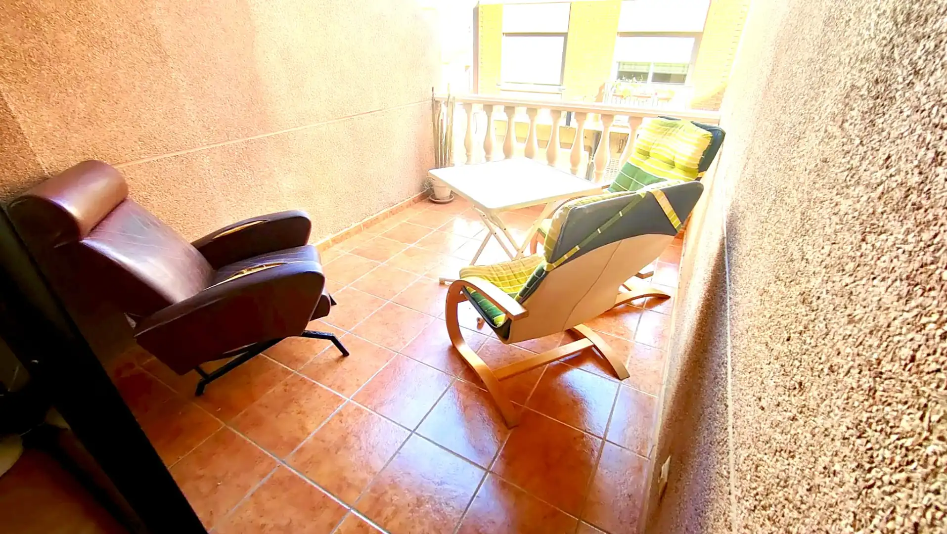 Appartamento con terrazza in vendita a Calle Francisco Santamaría 28