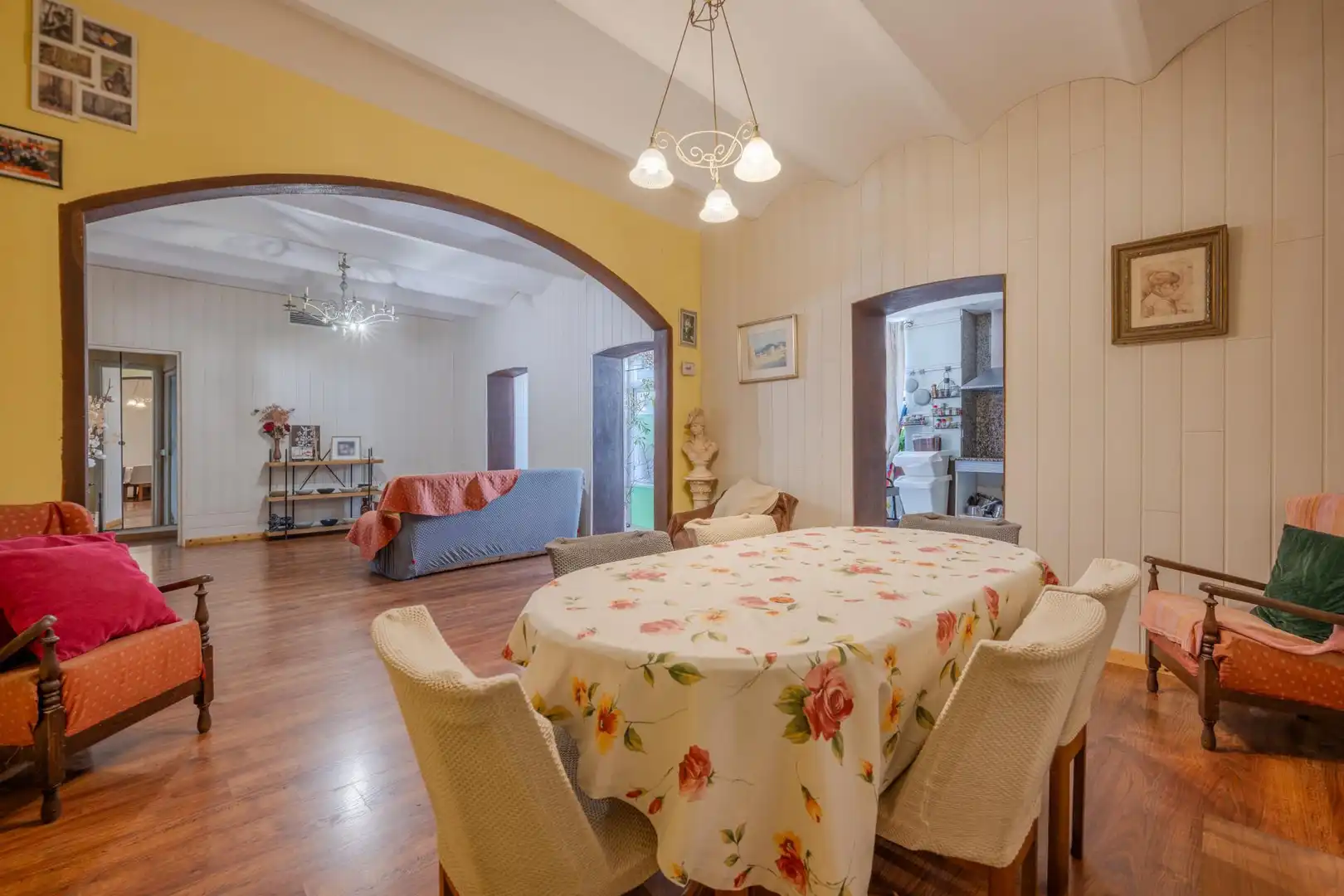 Comedor de Piso en venta en Girona con Parquet