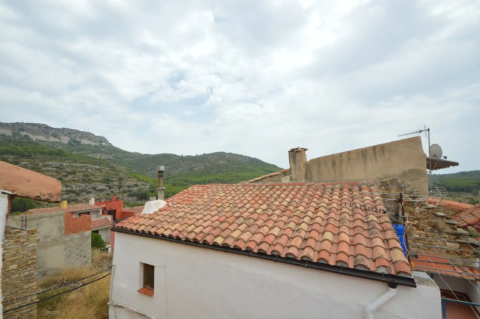 Vista exterior de Finca rústica en venda en Xert amb Terrassa i Moblat