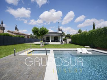 Villa con piscina in vendita a Camino del Cabildo 23P