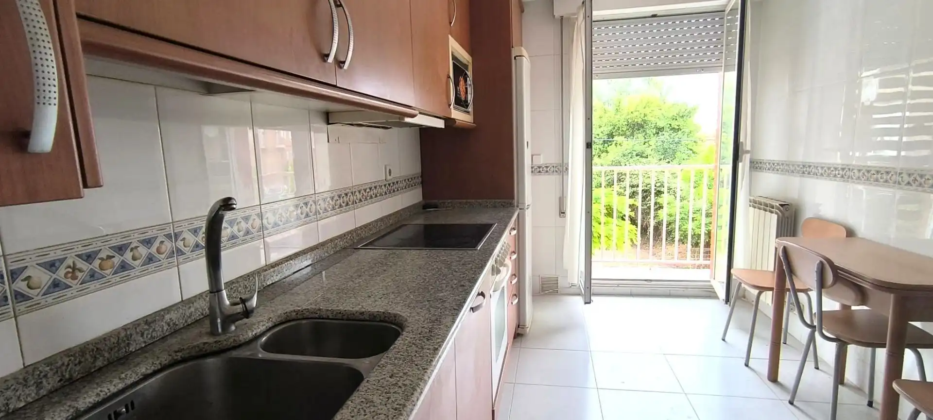 Küche von Wohnungen zum Verkauf in Alberite mit Heizung, Terrasse und Abstellraum
