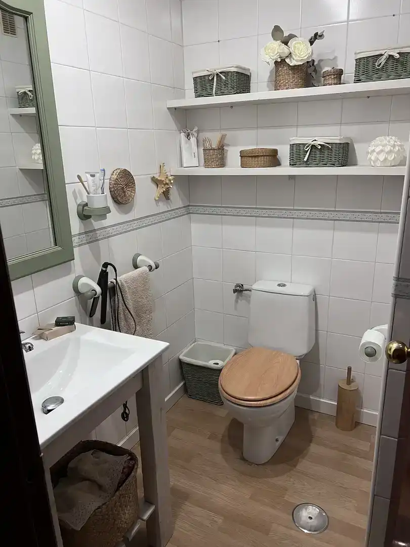 Bathroom of Flat for sale in Ensanche