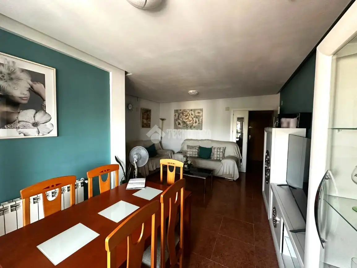 Sala d'estar de Pis en venda en Parla amb Aire condicionat