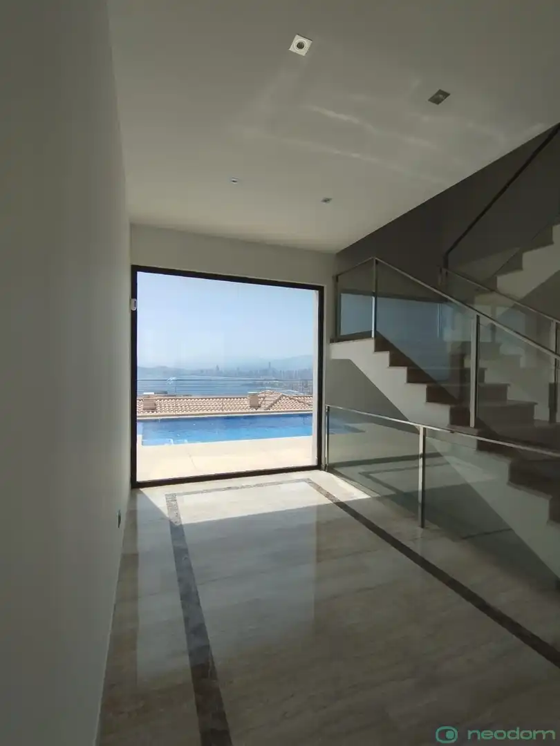 Flat for rent in Benidorm  with Air Conditioner, Terrace and Storage room