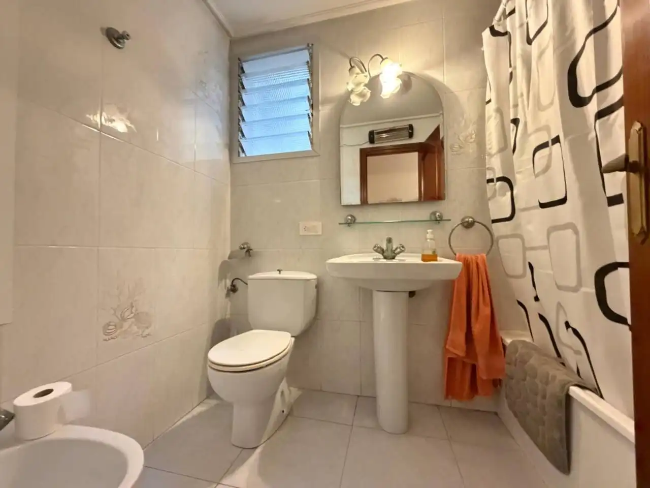 Bathroom of Houses for sale in Artana  with Terrace and Furnished