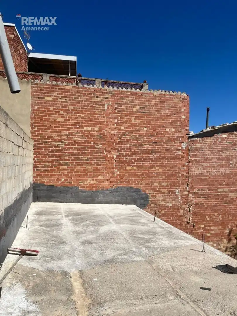 Vista exterior de Planta baja en venta en L'Olleria