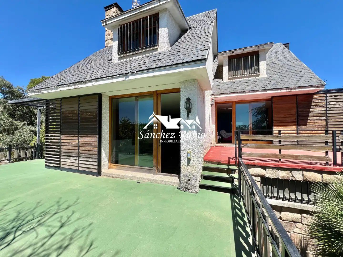 Exterior view of Houses for sale in Torrelodones  with Heating, Private garden and Parquet flooring