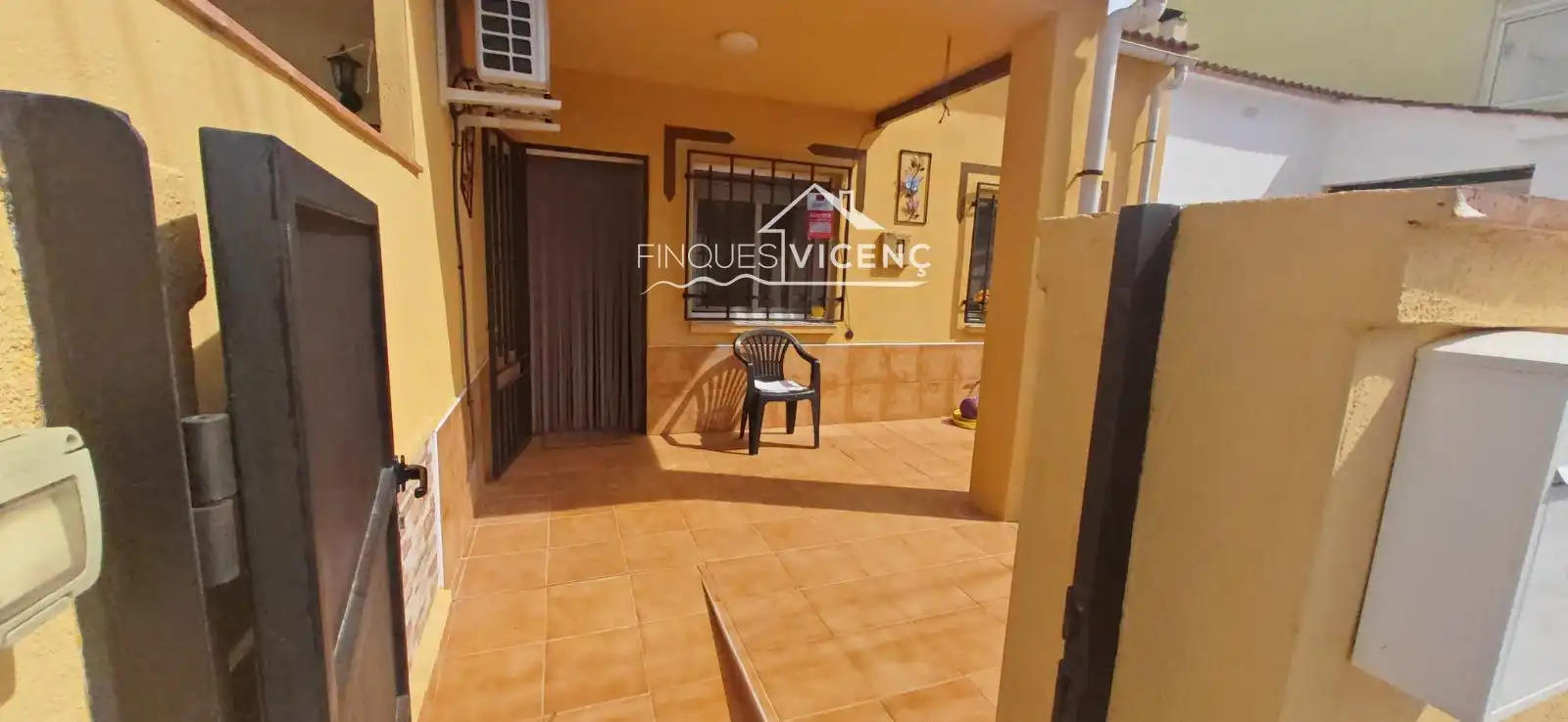 Casa adosada en venta en Verge de Montserrat, Albinyana